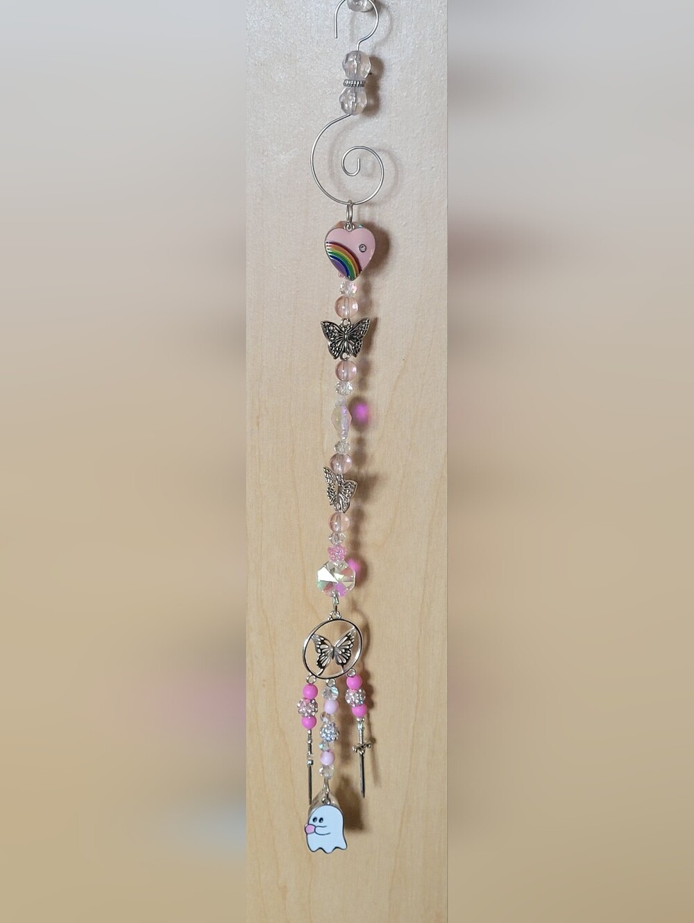 💀NEW💀 Hand Crafted Pink Butrerfly Ghost Suncatcher